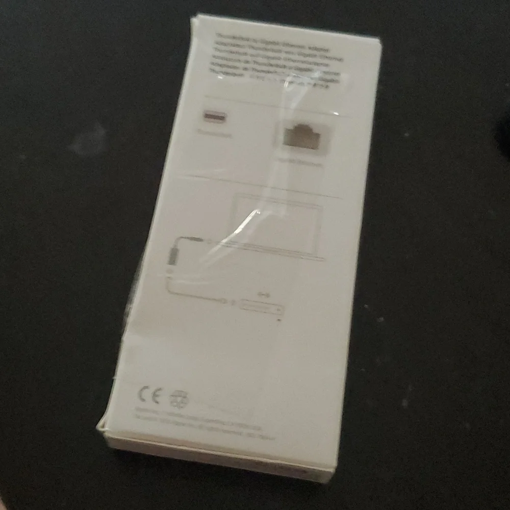 Apple Thunderbolt to Gigabit Ethernet Adapter